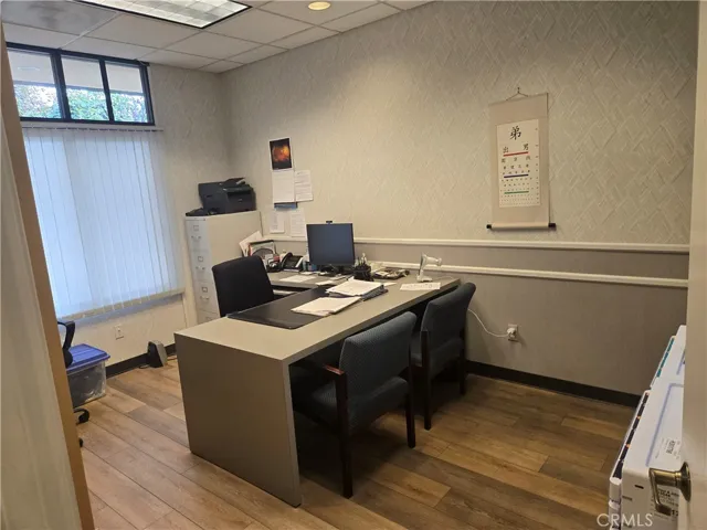 Private office 1.