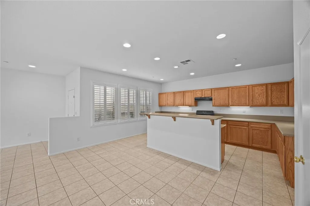 7353 Ellena West Unit 112, Rancho Cucamonga, California 91730 home-pic-10