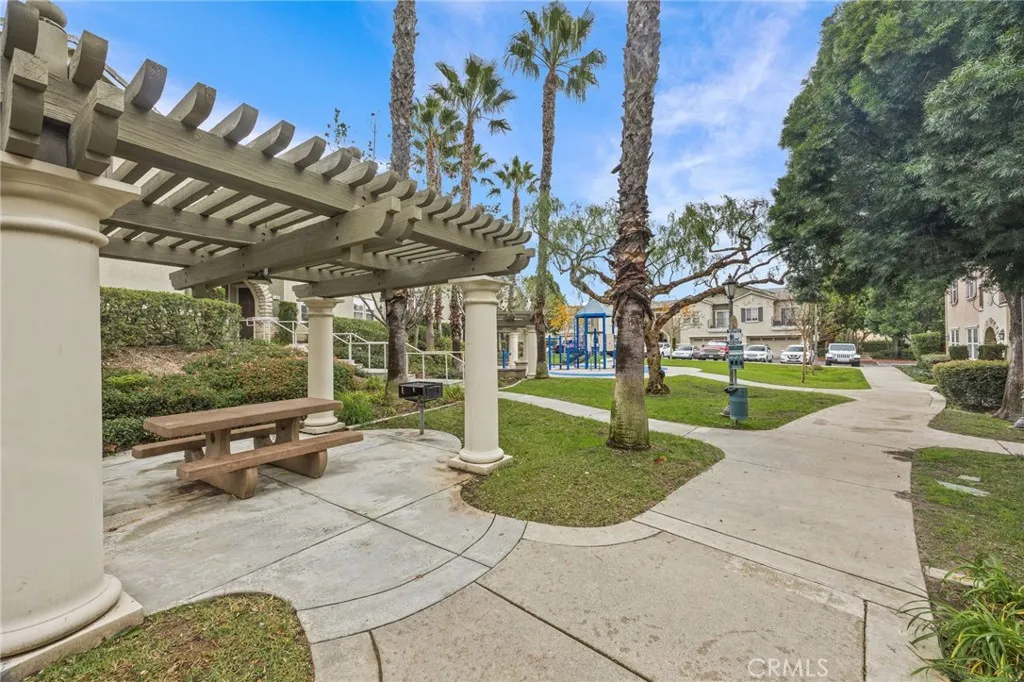 7353 Ellena West Unit 112, Rancho Cucamonga, California 91730 home-pic-33