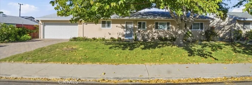 1573 Casarin Avenue, Simi Valley, California 93065 home-pic-24