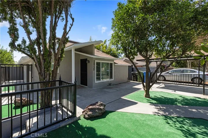 10732 Hatteras Street, North Hollywood, California 91601