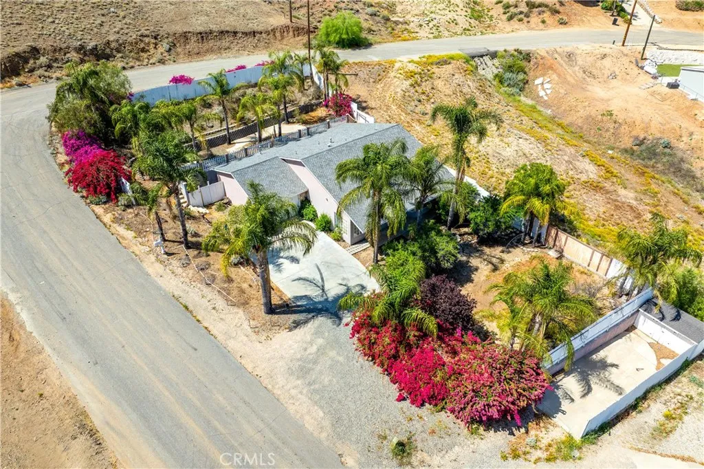 29582 Toomas, Menifee, California 92587 home-pic-2