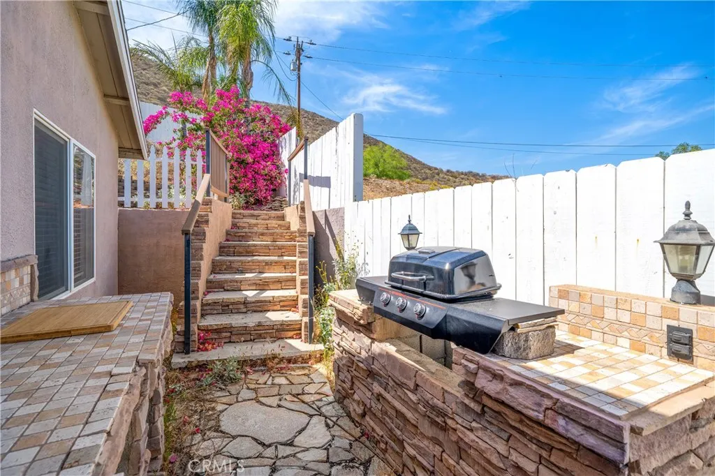 29582 Toomas, Menifee, California 92587 home-pic-20