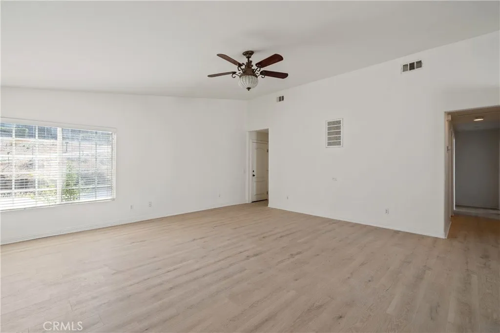 29582 Toomas, Menifee, California 92587 home-pic-3