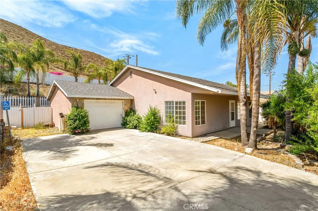 29582 Toomas, Menifee, California 92587 home-pic-23