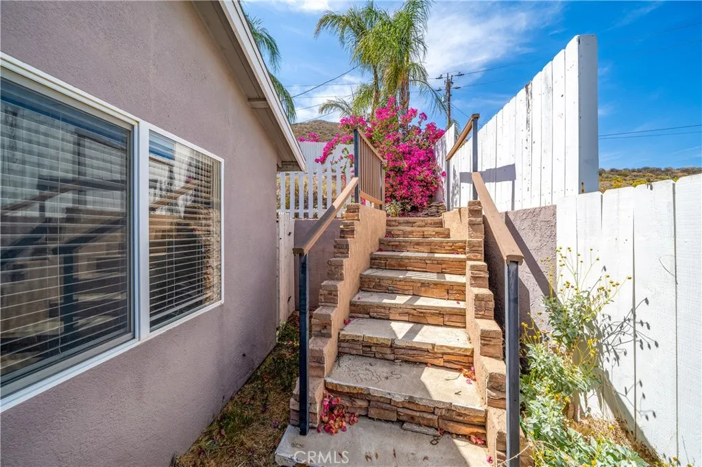 29582 Toomas, Menifee, California 92587 home-pic-21