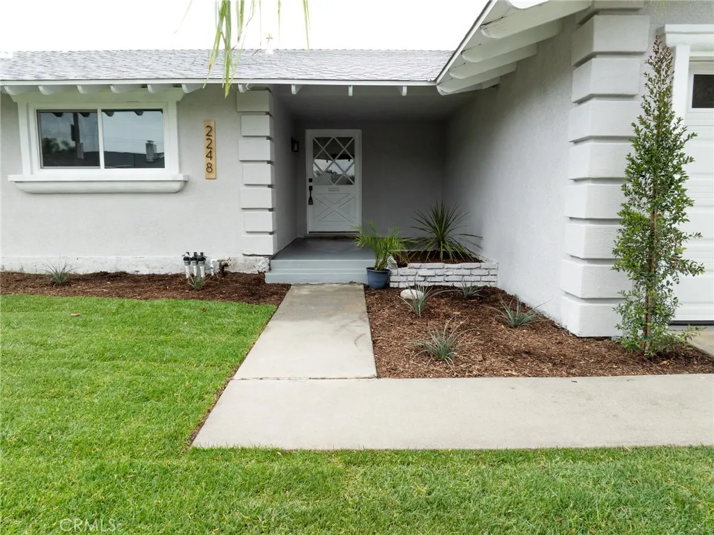 2248 Mariposa, Pomona, California 91767 home-pic-2