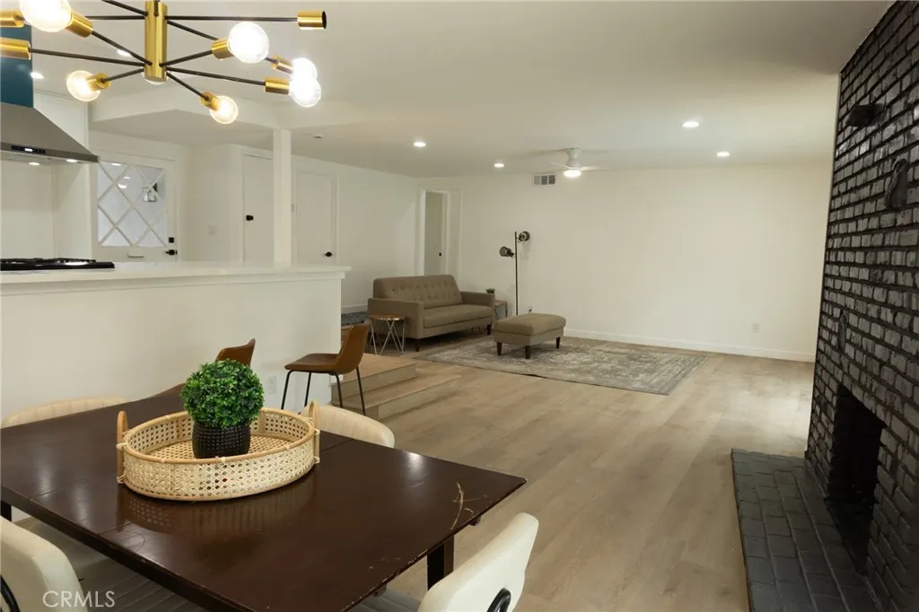 2248 Mariposa, Pomona, California 91767 home-pic-7