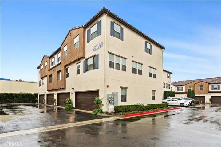 9871 Alburtis Avenue 38, Santa Fe Springs, California 90670