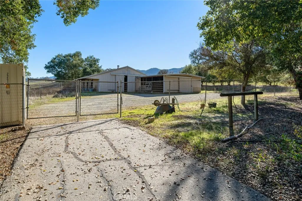 22937 I Street, Santa Margarita, California 93453 home-pic-36