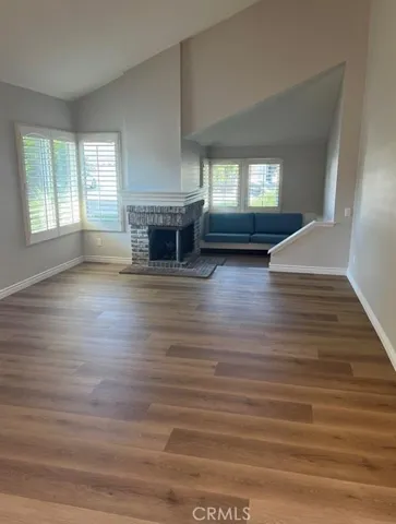 26 Alderbrook, Irvine, California 92604