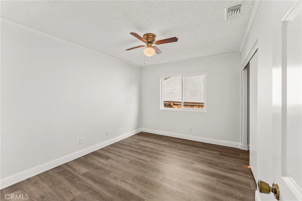 279 White Oak, Lake Elsinore, California 92530 home-pic-21
