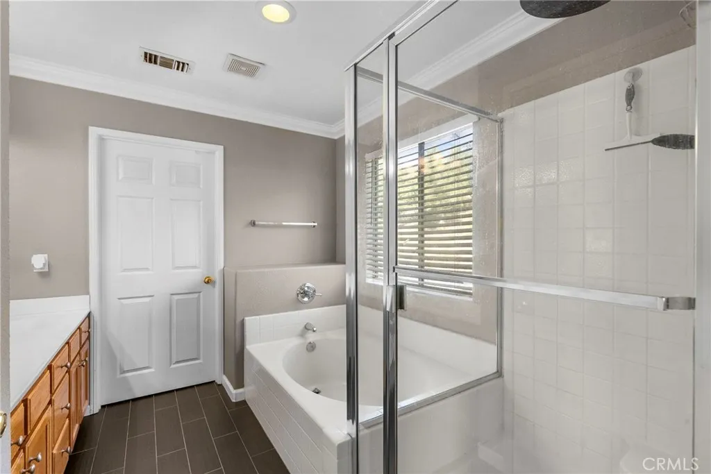 13204 Alta Vista Way, Sylmar, California 91342 home-pic-23