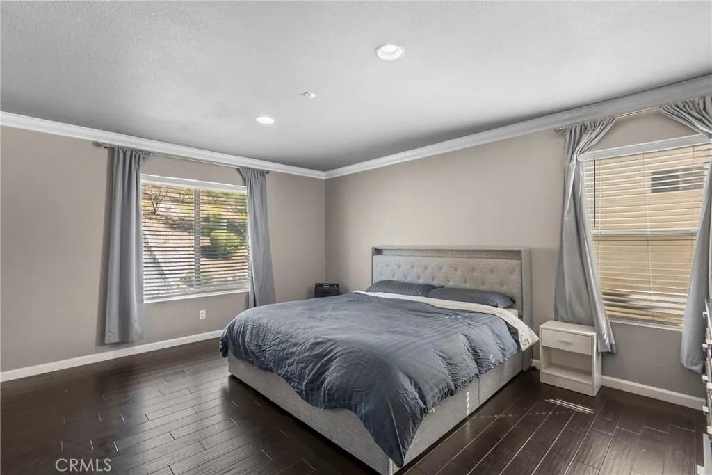 13204 Alta Vista Way, Sylmar, California 91342 home-pic-20
