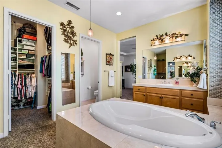 23-81836 Bowstring Cir-48