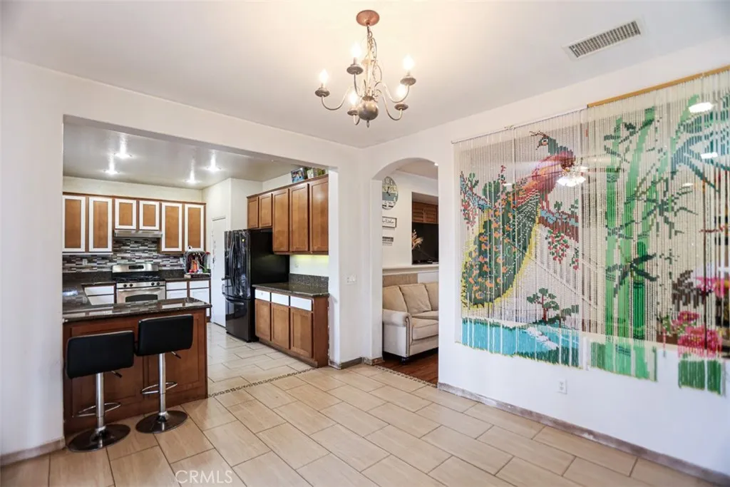 1356 Comfrey Leaf, Beaumont, California 92223 home-pic-14