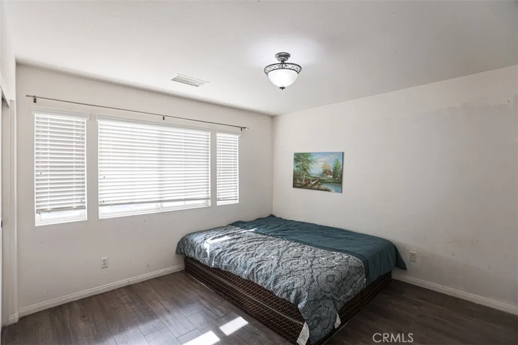 1356 Comfrey Leaf, Beaumont, California 92223 home-pic-25