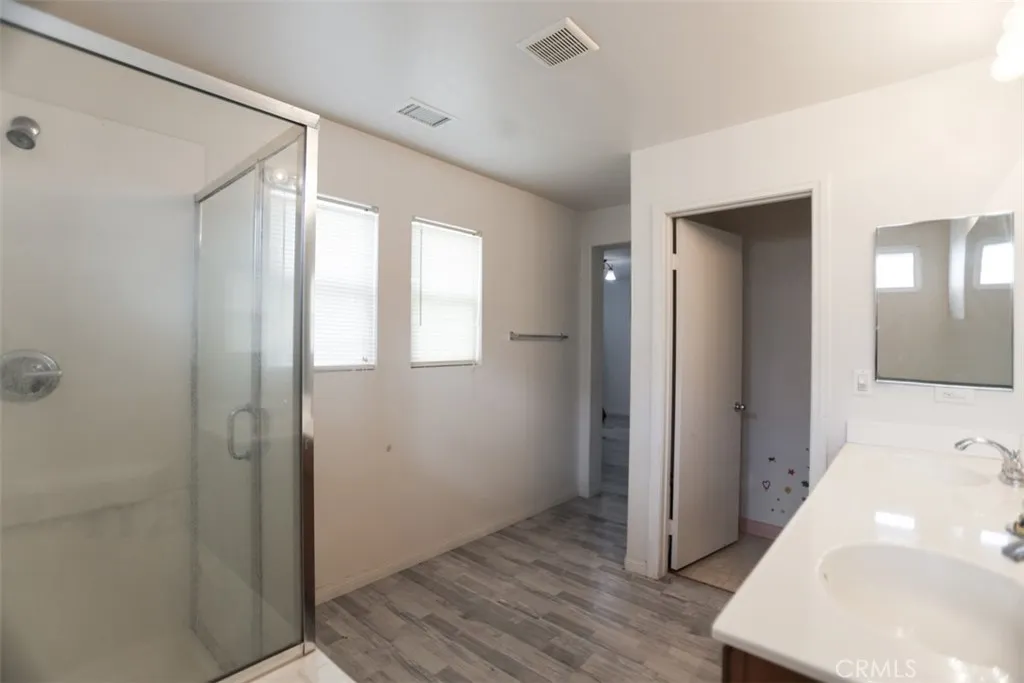 1356 Comfrey Leaf, Beaumont, California 92223 home-pic-31