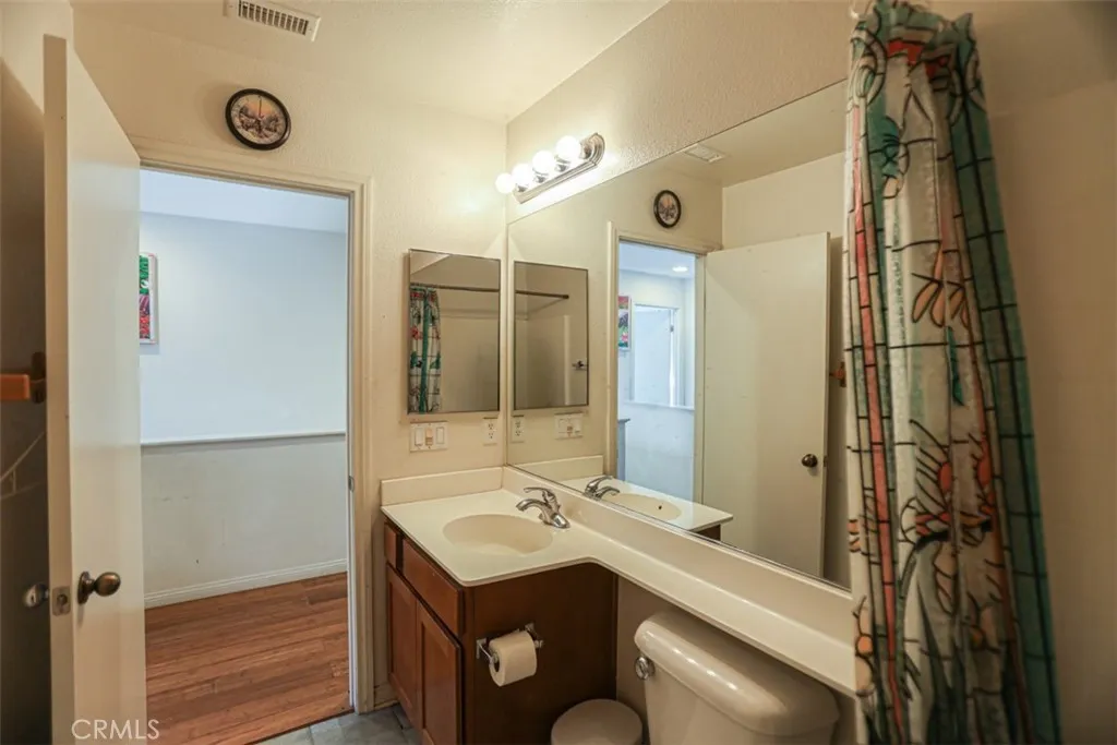 1356 Comfrey Leaf, Beaumont, California 92223 home-pic-34
