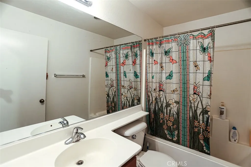 1356 Comfrey Leaf, Beaumont, California 92223 home-pic-33