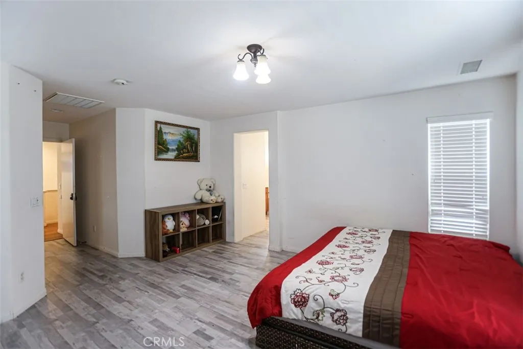 1356 Comfrey Leaf, Beaumont, California 92223 home-pic-29