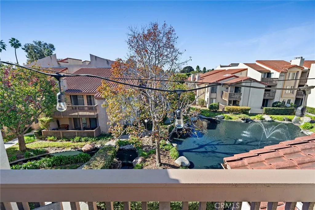 4831 Lago 302, Huntington Beach, California 92649 home-pic-18