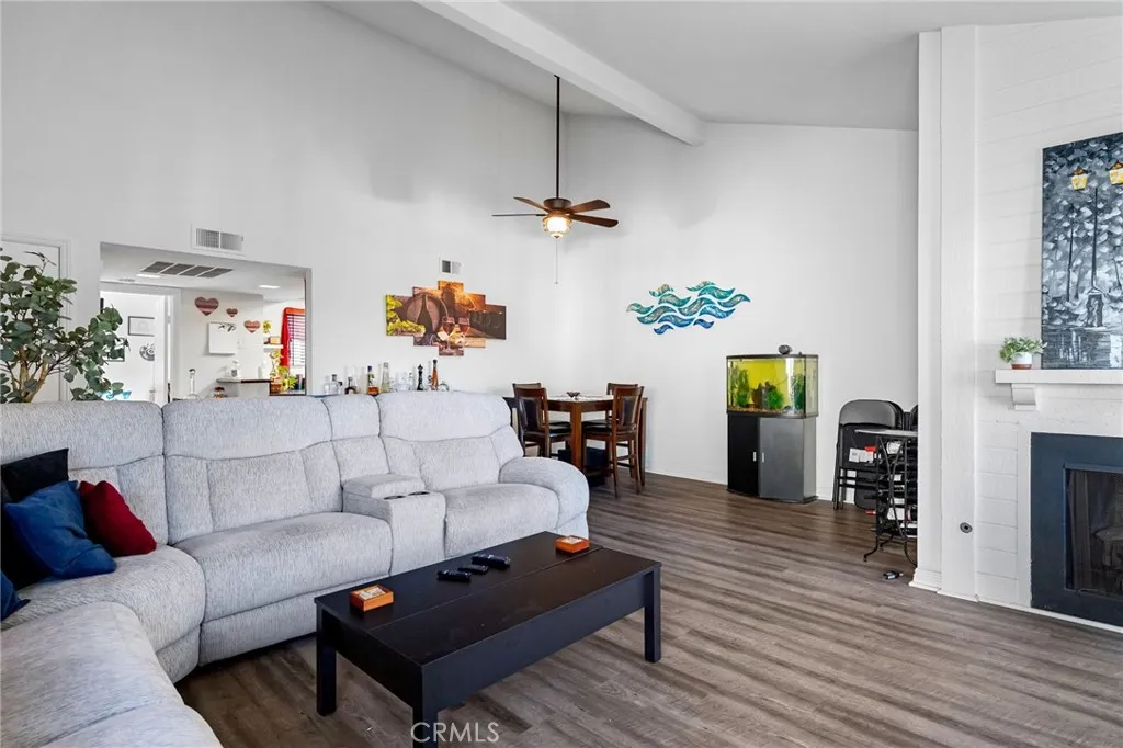 4831 Lago 302, Huntington Beach, California 92649 home-pic-7