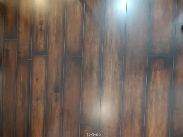 CUSTOM WOOD FLOORING