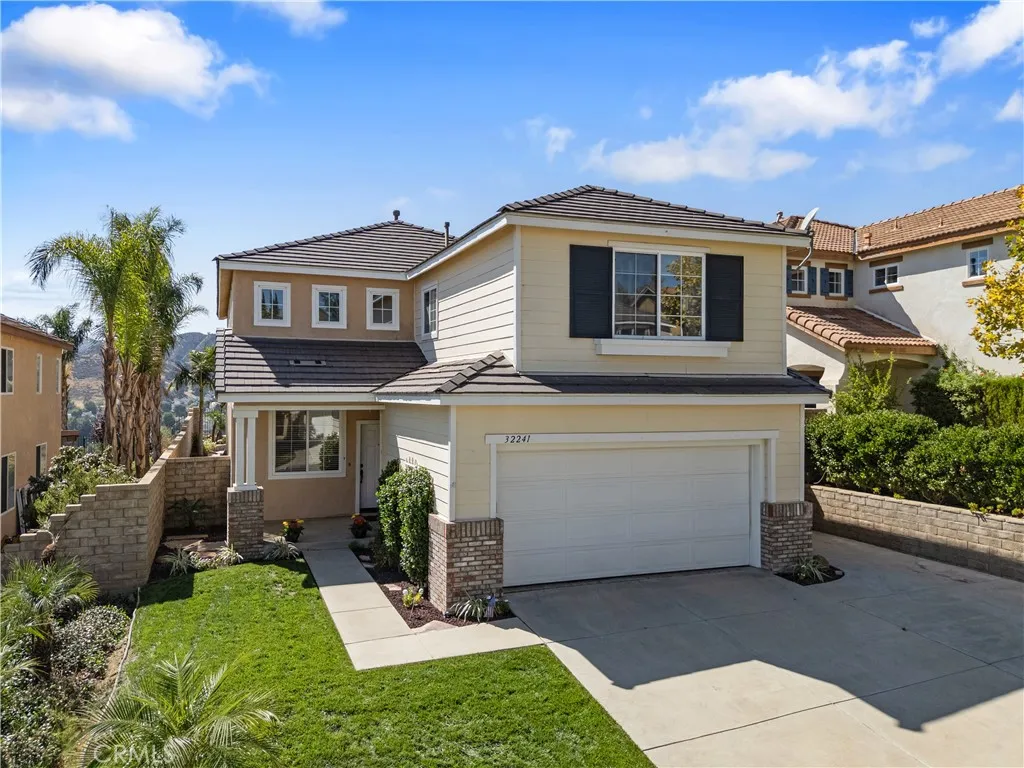 32241 Big Oak Lane, Castaic, California 91384 home-pic-1