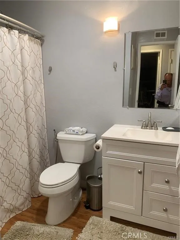 2625 W Orion, Santa Ana, California 92704 home-pic-5