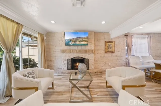 24252 Palmek Circle, Lake Forest, California 92630 home-pic-2