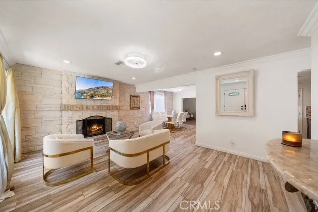 24252 Palmek Circle, Lake Forest, California 92630 home-pic-4