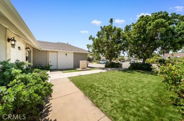 24252 Palmek Circle, Lake Forest, California 92630 home-pic-41