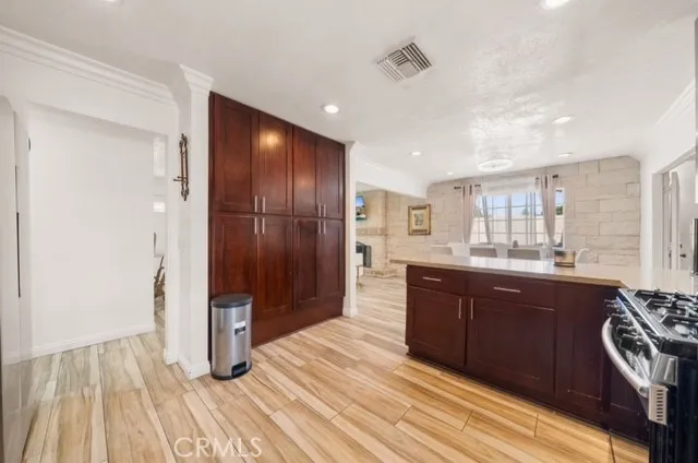 24252 Palmek Circle, Lake Forest, California 92630 home-pic-6