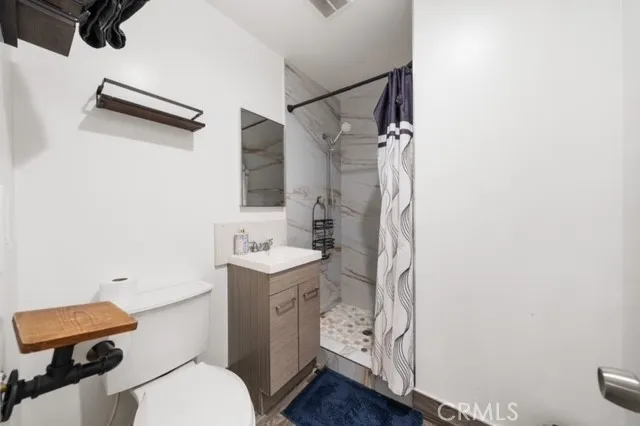 24252 Palmek Circle, Lake Forest, California 92630 home-pic-11