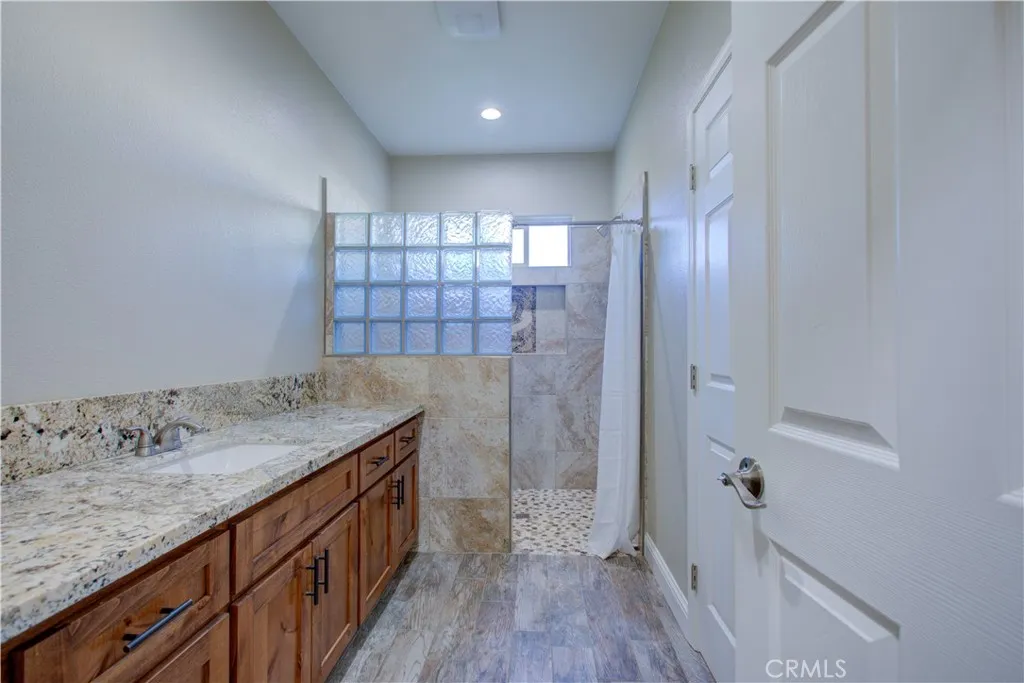 5931 Presidio Court, Atwater, California 95301 home-pic-23