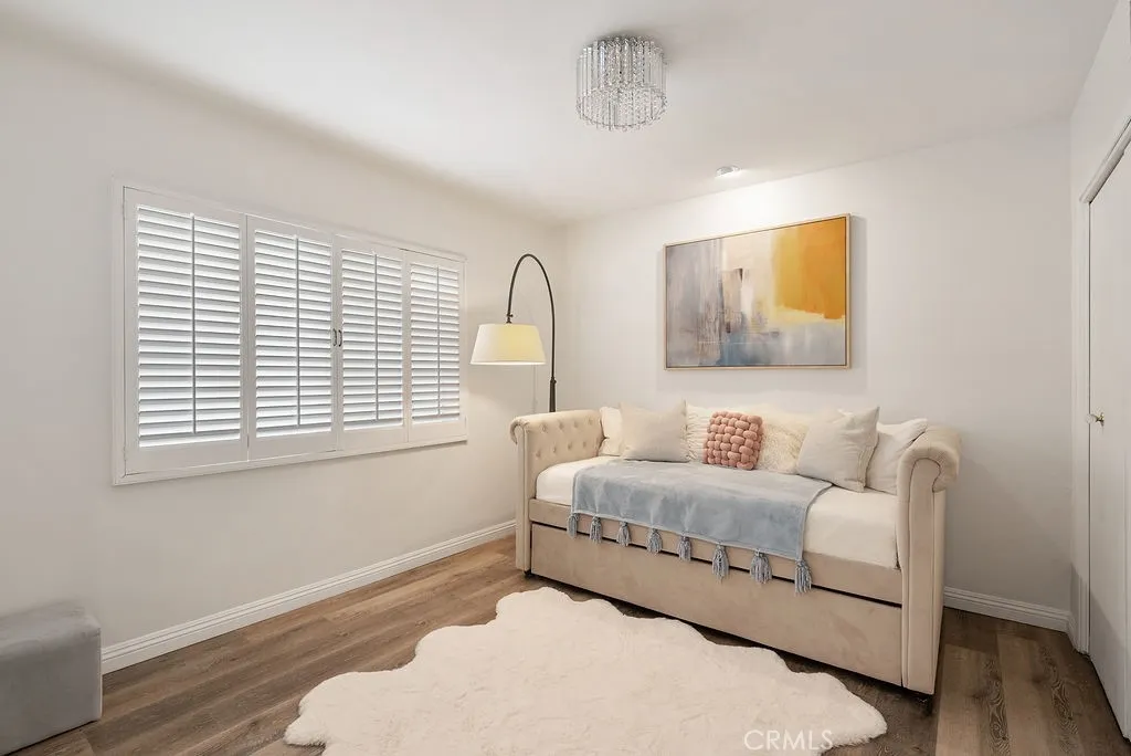 419 N Oakhurst Drive 102, Beverly Hills, California 90210 home-pic-14