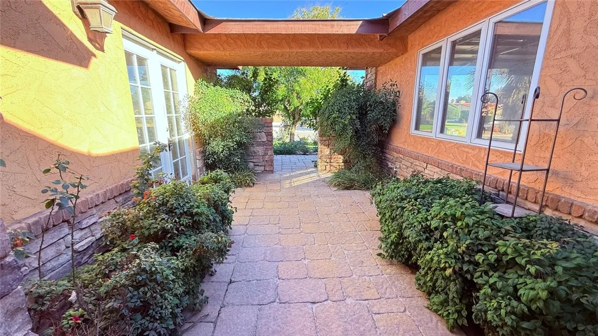 76690 Oklahoma, Palm Desert, California 92211 home-pic-16