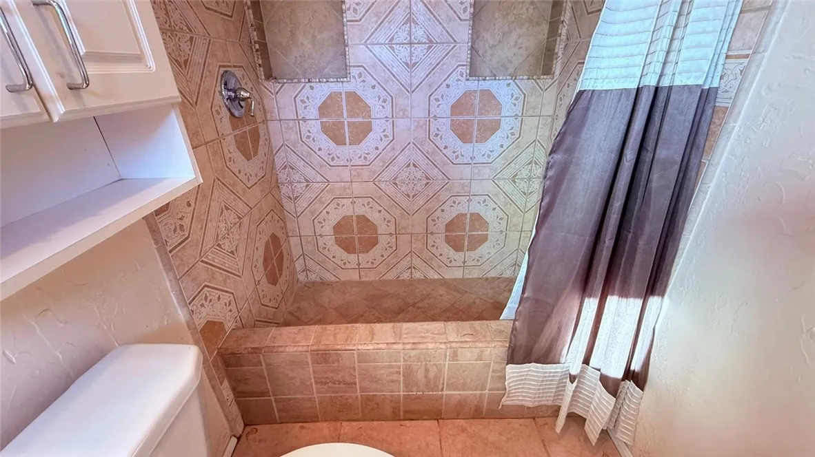 76690 Oklahoma, Palm Desert, California 92211 home-pic-9