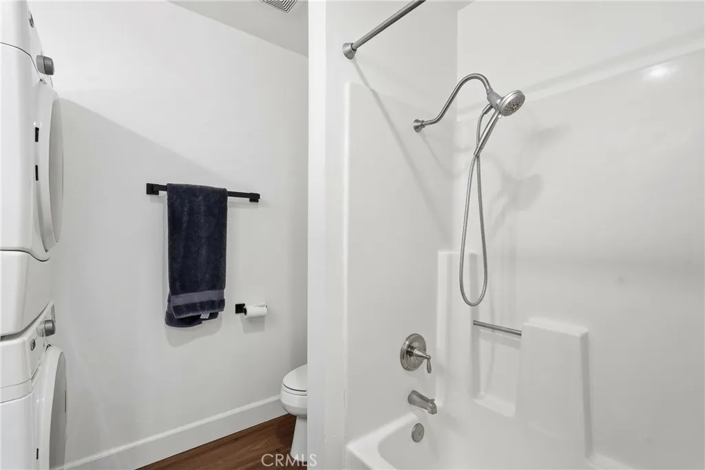 19222 Shoreline 7, Huntington Beach, California 92648 home-pic-18