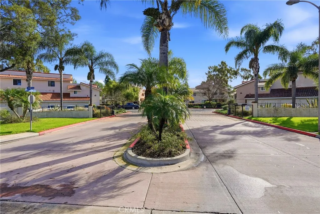 19222 Shoreline 7, Huntington Beach, California 92648 home-pic-30