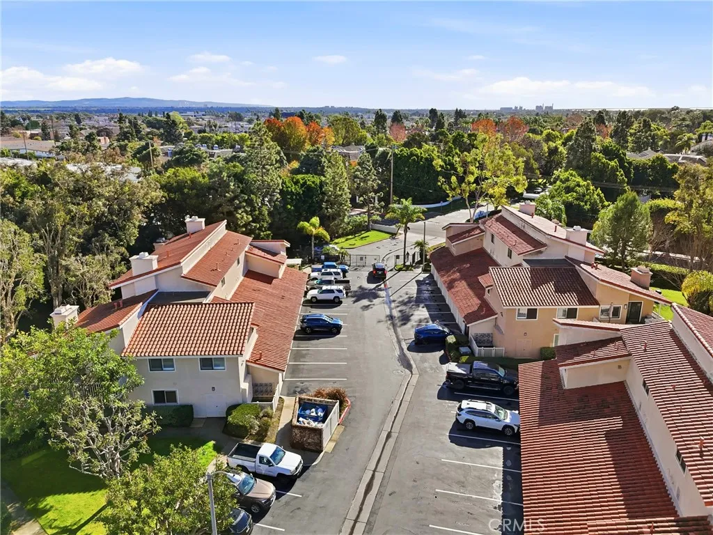 19222 Shoreline 7, Huntington Beach, California 92648 home-pic-43
