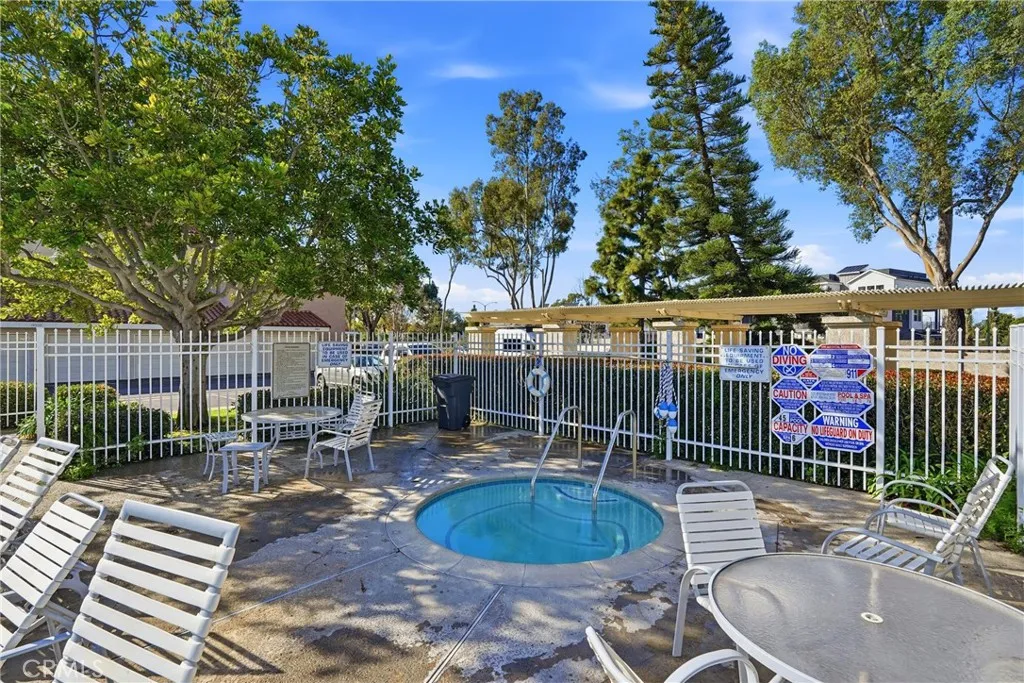 19222 Shoreline 7, Huntington Beach, California 92648 home-pic-32