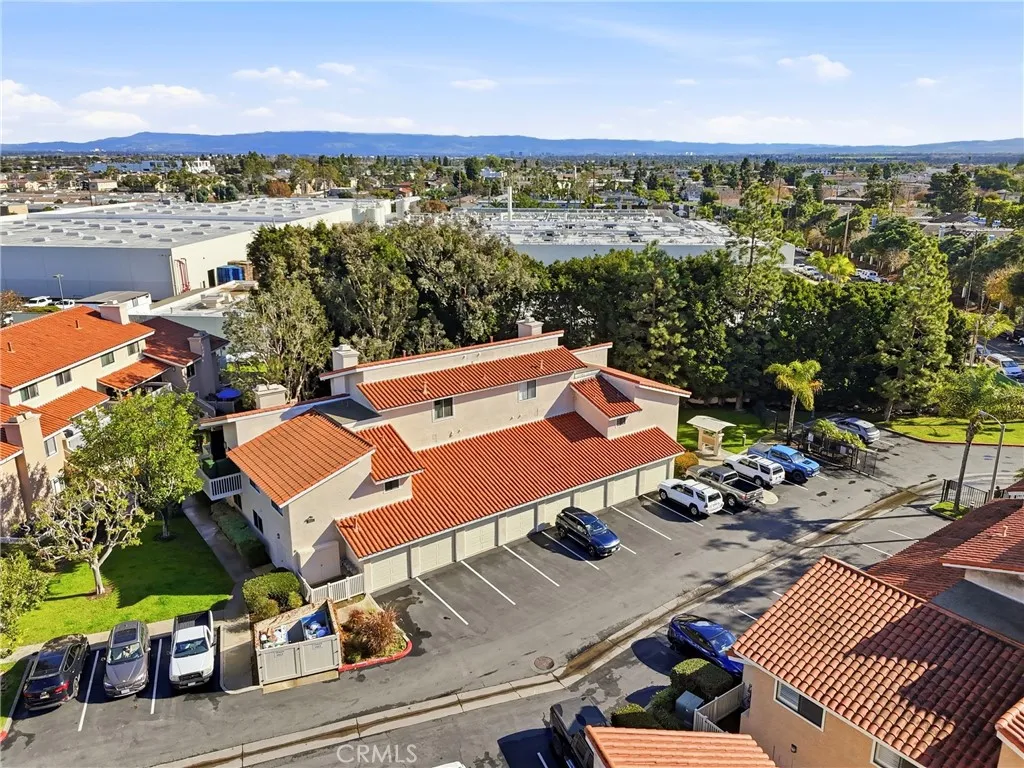 19222 Shoreline 7, Huntington Beach, California 92648 home-pic-44