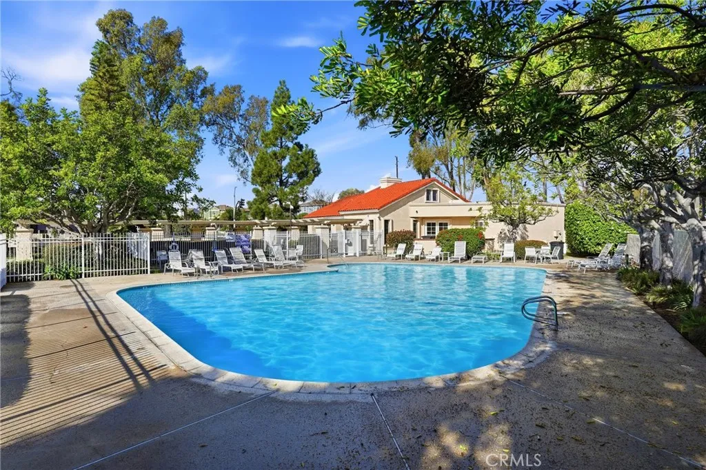 19222 Shoreline 7, Huntington Beach, California 92648 home-pic-33