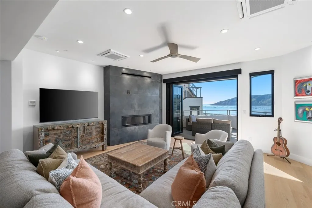 155 San Antonia, Avila Beach, California 93424 home-pic-2