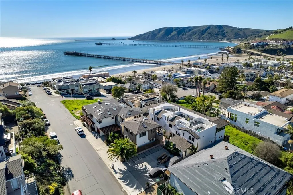 155 San Antonia, Avila Beach, California 93424 home-pic-40