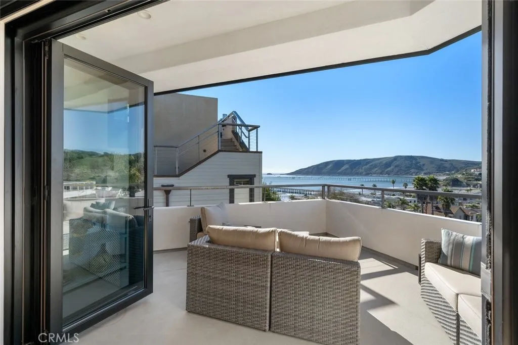 155 San Antonia, Avila Beach, California 93424 home-pic-5
