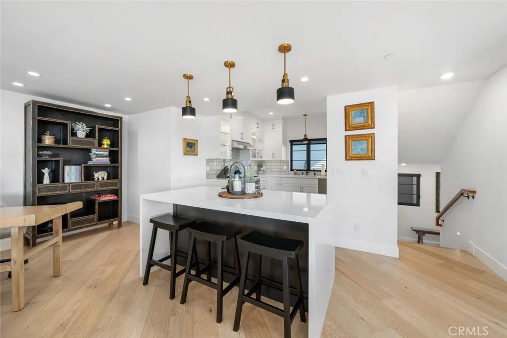 155 San Antonia, Avila Beach, California 93424 home-pic-10