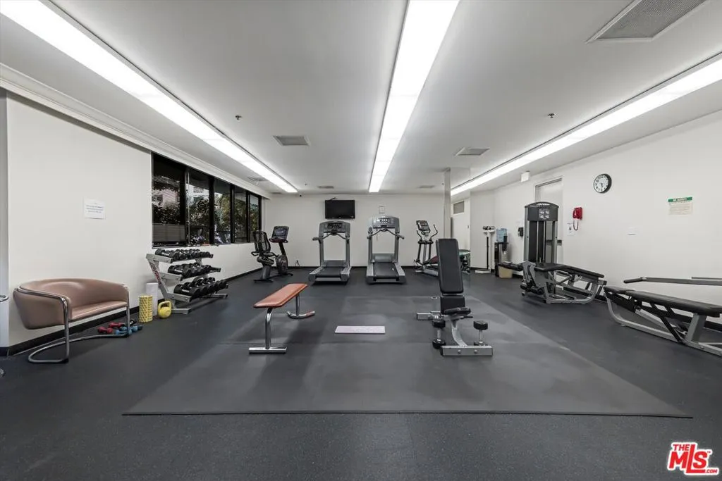 2131 Century Park Lane 203, Los Angeles, California 90067 home-pic-41